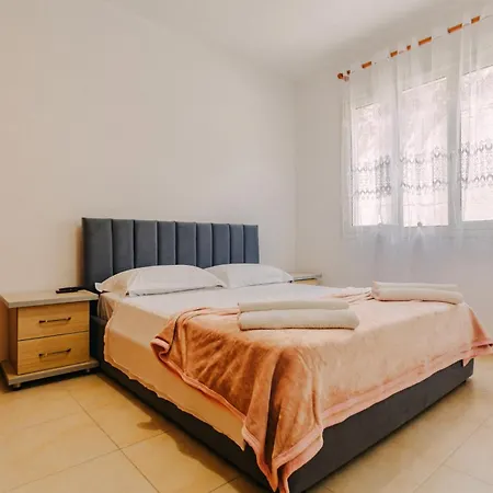 Oasi Vlorë
